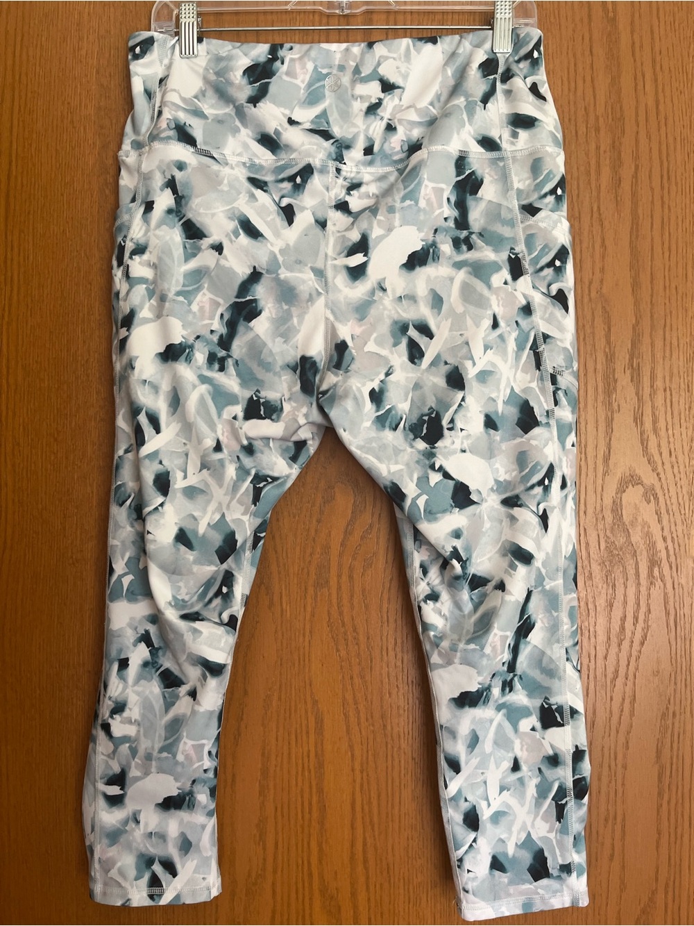 GAIAM Leggings - Picture 7 of 8
